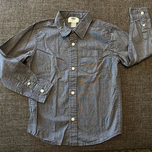 ⭐️ EUC Old Navy Boys Dark Blue Long Sleeve Button Down Shirt, Boys XS/5
